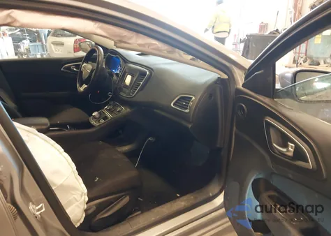 2015 Chrysler 200 Limited from USA, damaged, VIN 1C3CCCAB1FN679279